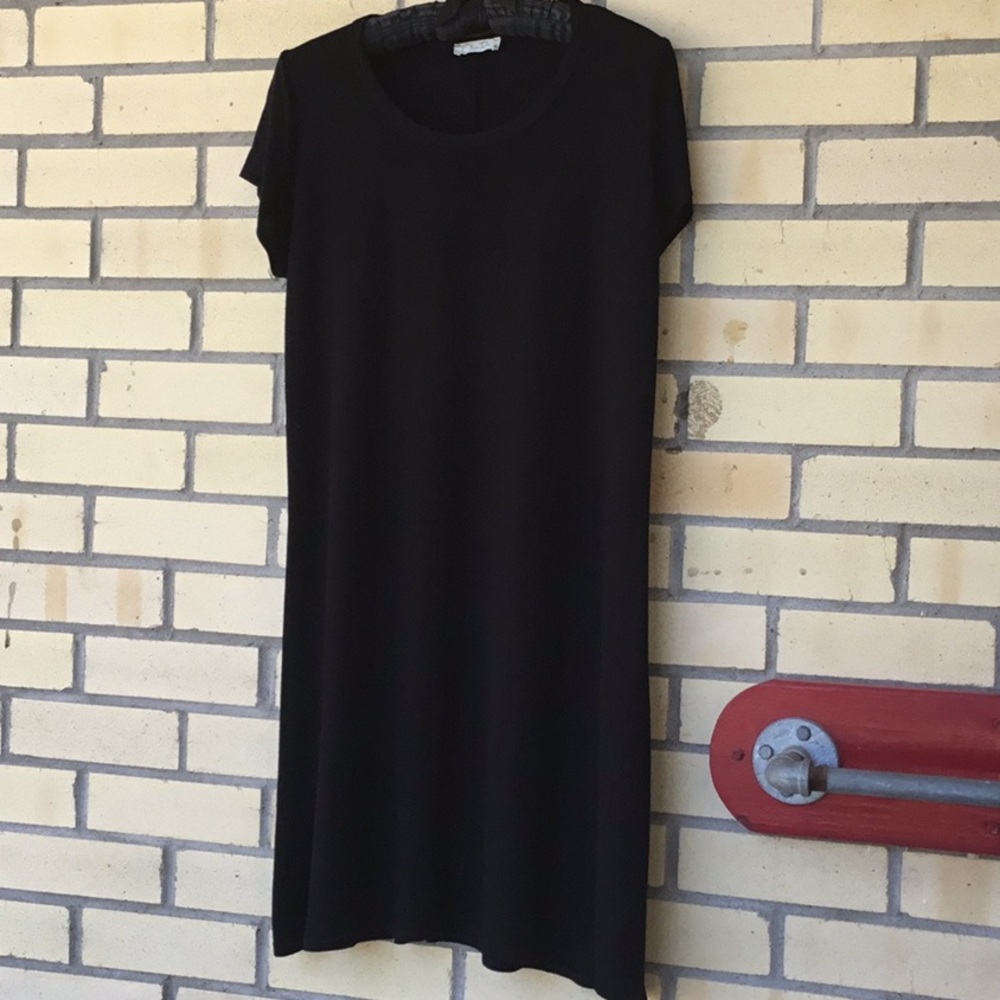 Olivia Rae Viscose Stretch Fine Knit Black Dress